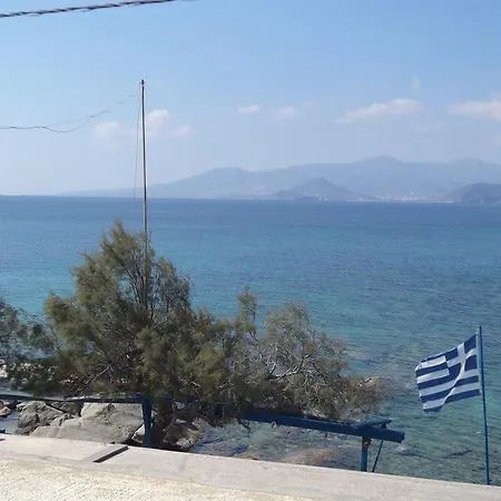 O Fotis 3* Agios Prokopios (Naxos)