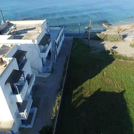 מלון דירות O Fotis 3*