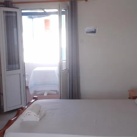 O Fotis איוס פרוקופיוס