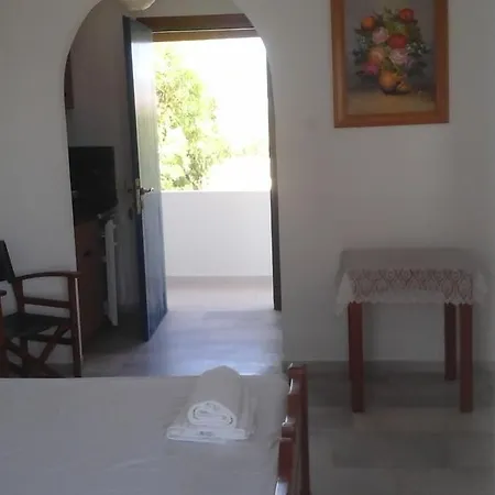 O Fotis 3* איוס פרוקופיוס