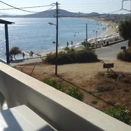 O Fotis מלון דירות