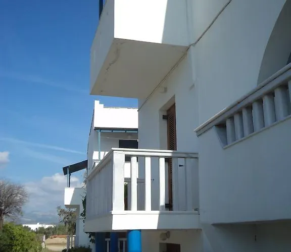 O Fotis 3* Agios Prokopios (Naxos)