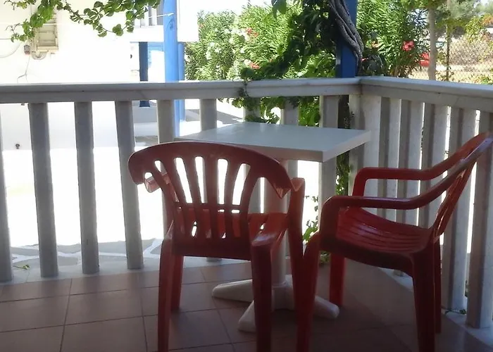 O Fotis 3* Agios Prokopios (Naxos)